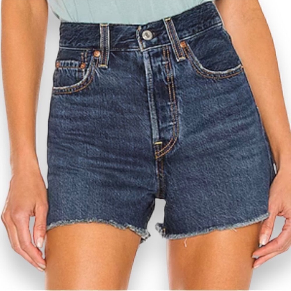 Levi Ribcage Denim Short NWT